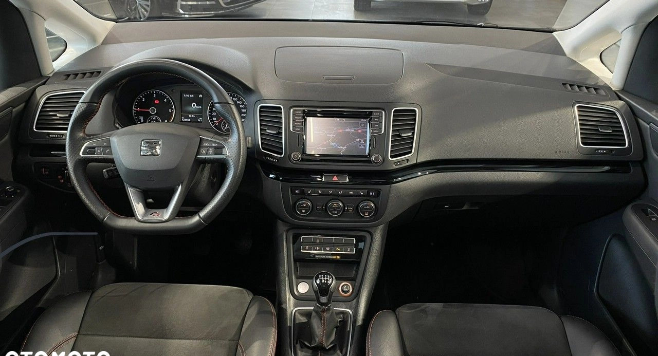 Seat Alhambra cena 128900 przebieg: 123550, rok produkcji 2019 z Biała Piska małe 497